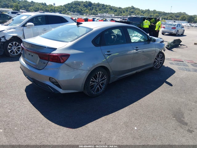 2024 Kia Forte Gt-line მანქანა იყიდება აუქციონზე, vin: 3KPF54AD4RE811681, აუქციონის ნომერი: 45449032