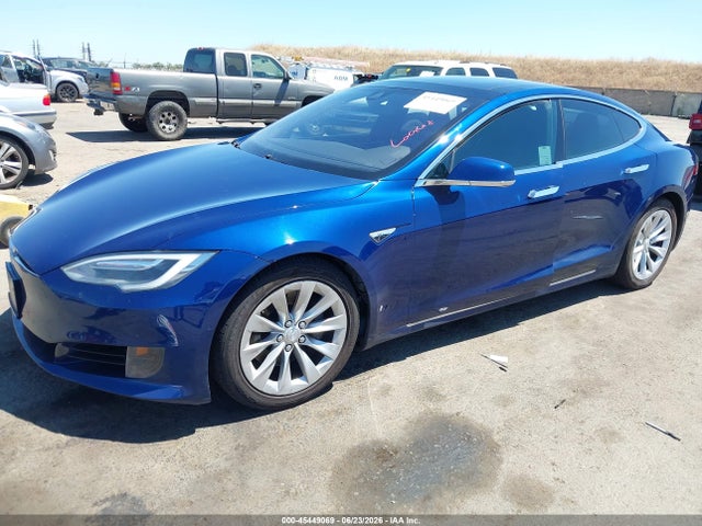 Tesla Model S 60d/70d/75d/85d/90d 2016 5YJSA1E25GF154219 Image 2
