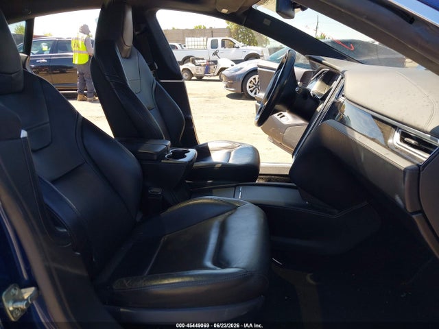 Tesla Model S 60d/70d/75d/85d/90d 2016 5YJSA1E25GF154219 Image 5