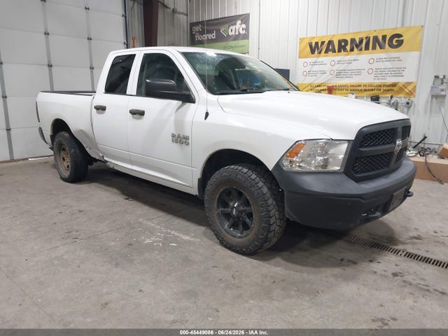 45449086 :رقم المزاد ، 1C6RR7FGXFS730416 vin ، 2015 Ram 1500 مزاد بيع