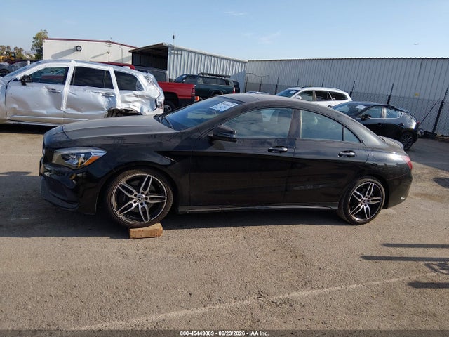 WDDSJ4EB1KN738103 Mercedes-Benz CLA 250