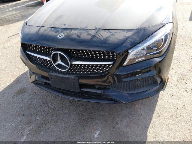 WDDSJ4EB1KN738103 Mercedes-Benz CLA 250
