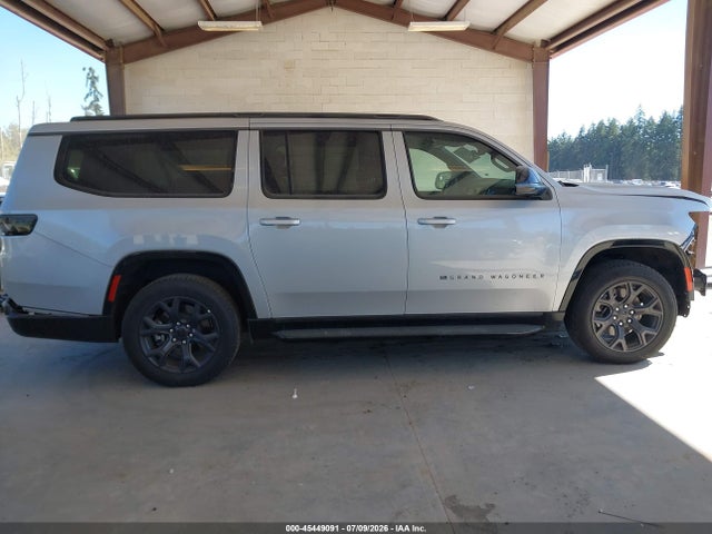 1C4SJSBPXTS158284 Jeep Grand Wagoneer L Limited Altitude 4x4