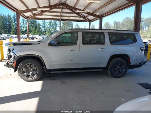 1C4SJSBPXTS158284 Jeep Grand Wagoneer L Limited Altitude 4x4