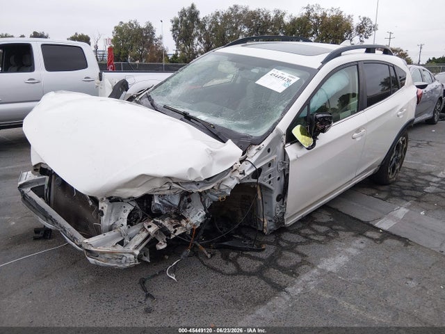 Subaru Crosstrek Limited 2023 JF2GTHNC9PH238885 Image 2