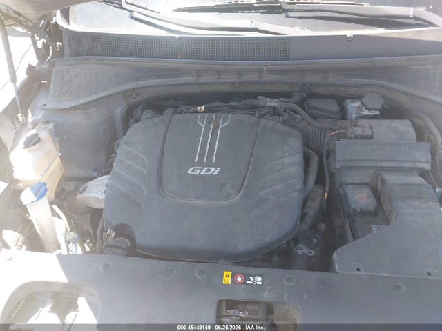 5XYPG4A53HG207144 KIA Sorento 3.3l Lx