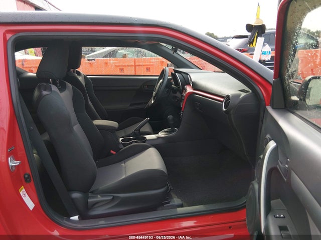 Scion TC 2014 JTKJF5C74E3083035 Image 5