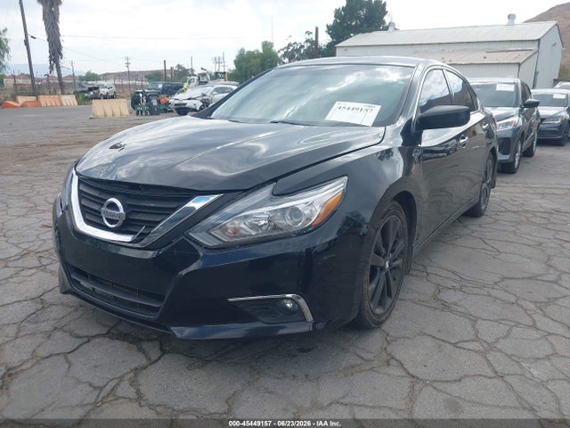 1N4AL3AP9JC158268 Nissan Altima 2.5 Sr