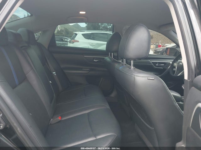1N4AL3AP9JC158268 Nissan Altima 2.5 Sr