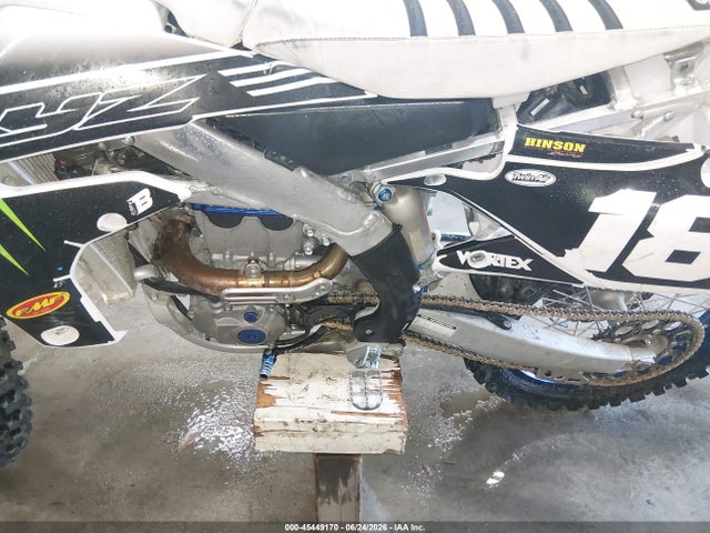 Yamaha Yz250 F 2022 JYACG40C2NA025800 Image 9
