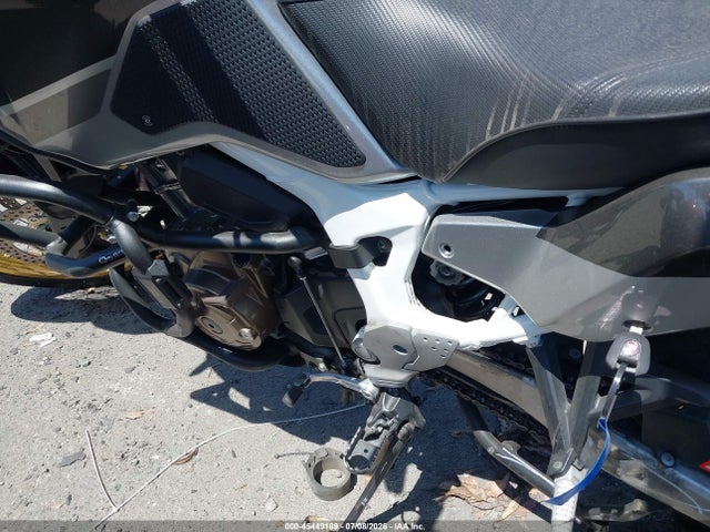 Honda Crf1000 A 2019 JH2SD044XKK300041 Image 9