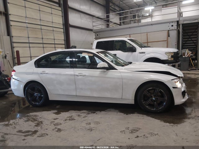 WBA3C1C57FP851601 BMW 328I