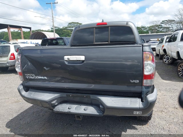 Toyota Tacoma Base V6/trd Pro 2015 3TMLU4EN9FM173115 Image 16
