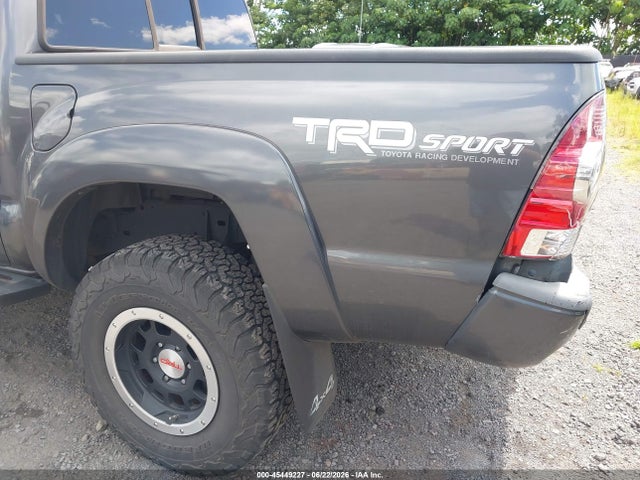 Toyota Tacoma Base V6/trd Pro 2015 3TMLU4EN9FM173115 Image 17