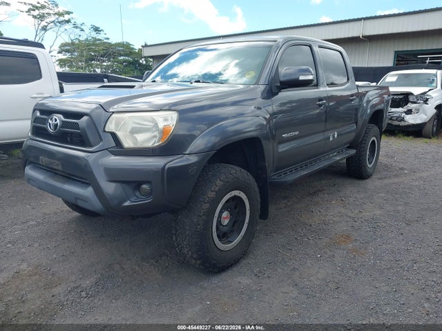Toyota Tacoma Base V6/trd Pro 2015 3TMLU4EN9FM173115 Image 2