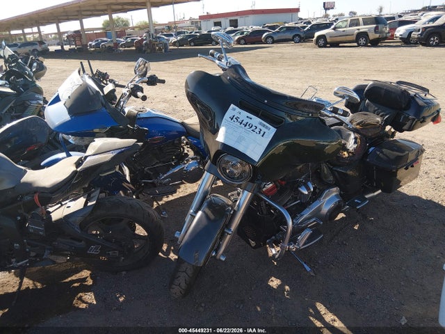 Harley-Davidson FLHXSE 2020 1HD1PXL15LB953498 Image 2