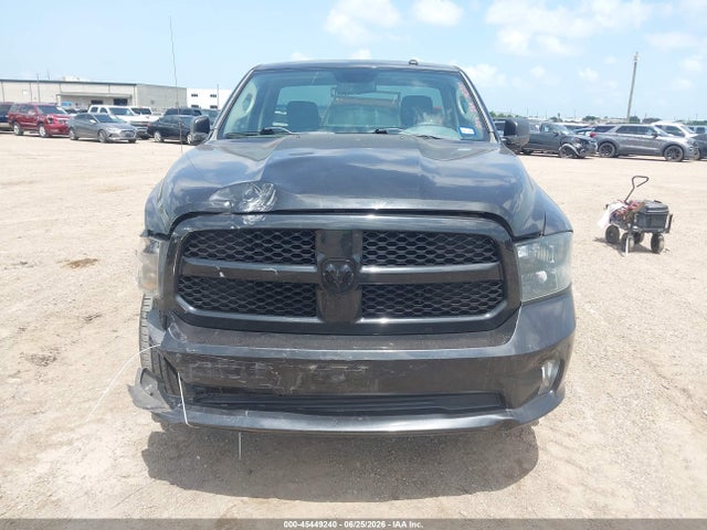Продажа на аукционе авто 2015 Ram 1500 Express, vin: 3C6JR6AG5FG683253, номер лота: 45449240