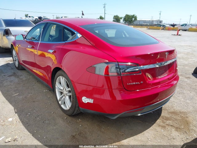 Tesla Model S P85 2014 5YJSA1H13EFP67469 Image 3