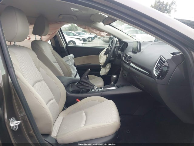 Продаж на аукціоні авто 2016 Mazda Mazda3 I Sport, vin: 3MZBM1K7XGM239718, номер лоту: 45449312