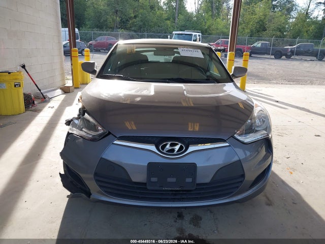 KMHTC6AD5GU266069 Hyundai Veloster