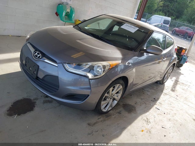 KMHTC6AD5GU266069 Hyundai Veloster