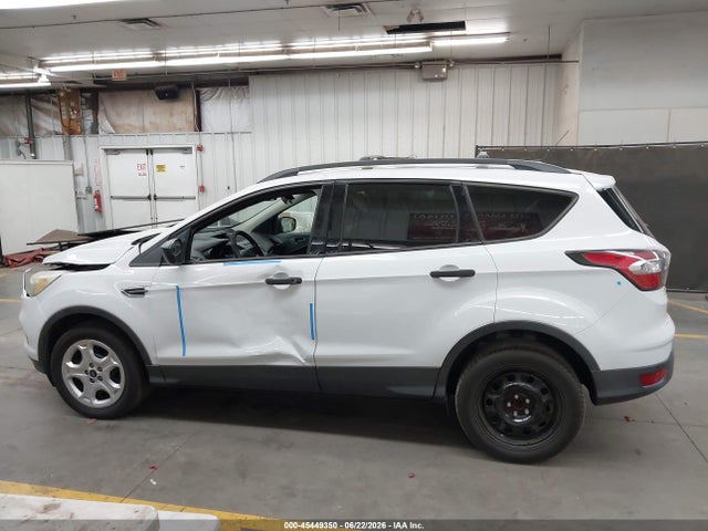 1FMCU0F70HUB05272 Ford ESCAPE S