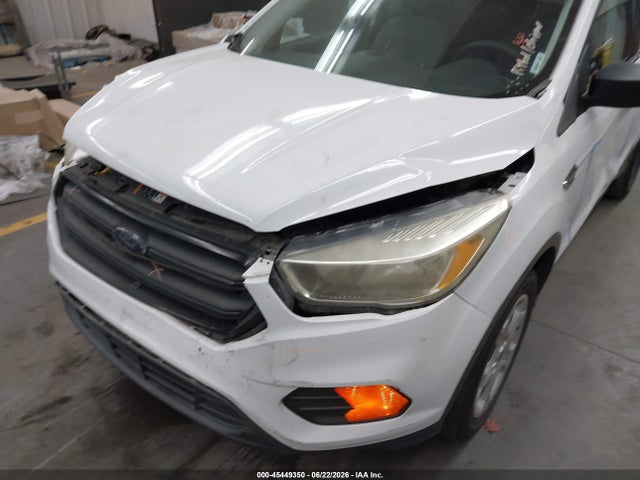 1FMCU0F70HUB05272 Ford ESCAPE S