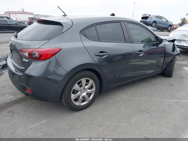 JM1BM1K77F1257947 Mazda Mazda3 I Sport