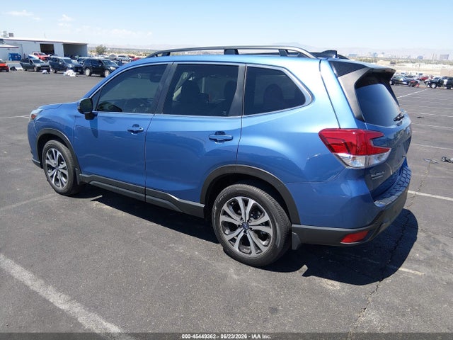 Subaru Forester Limited 2024 JF2SKALC8RH485776 Image 3