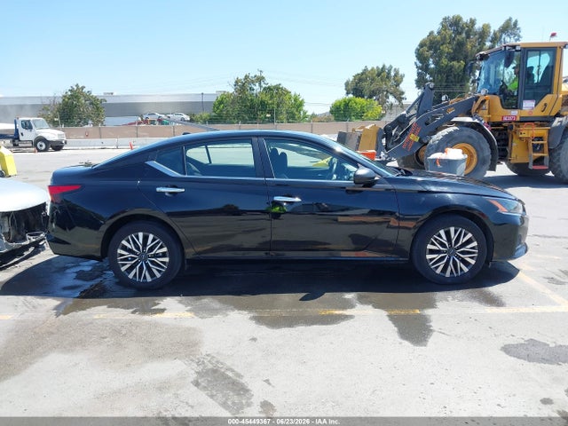 1N4BL4DW7RN351547 Nissan Altima Sv Intelligent Awd