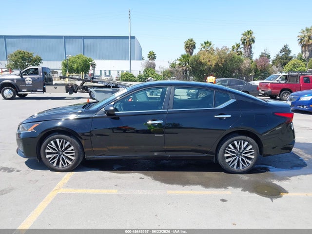 1N4BL4DW7RN351547 Nissan Altima Sv Intelligent Awd