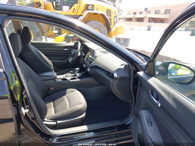 1N4BL4DW7RN351547 Nissan Altima Sv Intelligent Awd