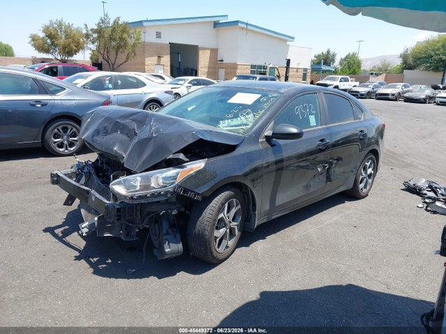 KIA Forte Lxs 2021 3KPF24AD0ME341909 Image 2