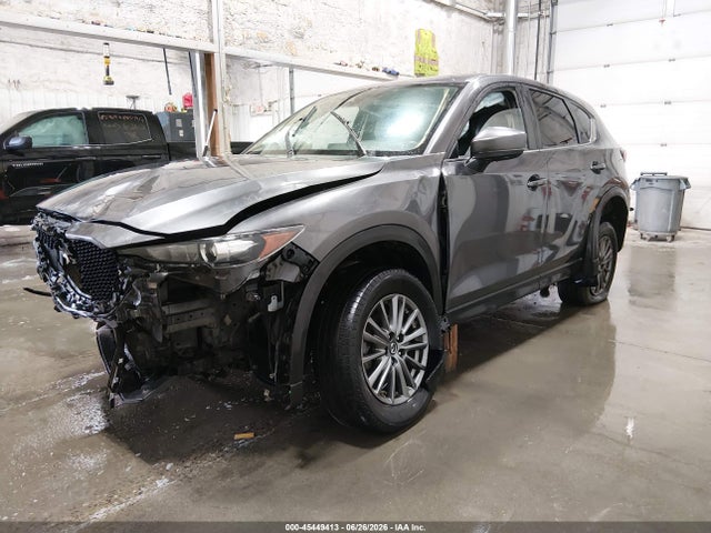 Mazda Cx-5 Touring 2017 JM3KFBCL1H0202342 Image 2