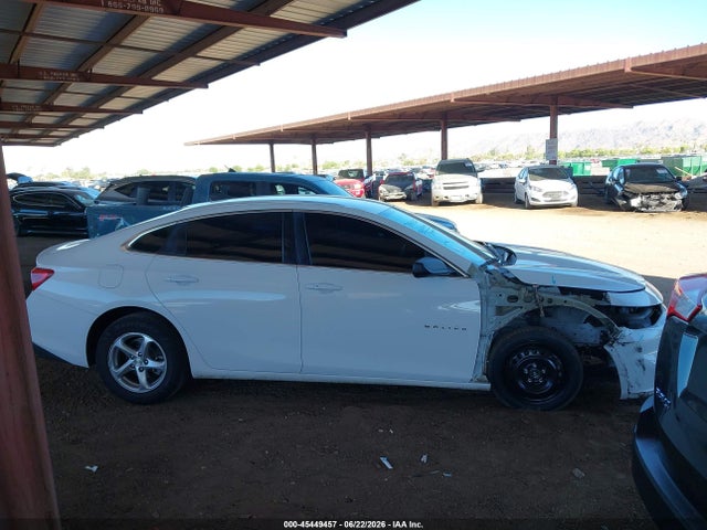 1G1ZB5ST2JF259327 Chevrolet Malibu 1ls