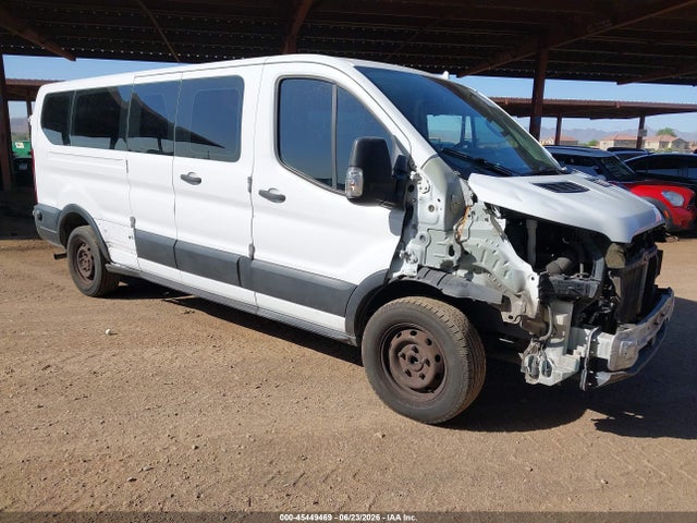 2020 Ford Transit-350 Passenger Van Xlt მანქანა იყიდება აუქციონზე, vin: 1FBAX2Y8XLKA24681, აუქციონის ნომერი: 45449469