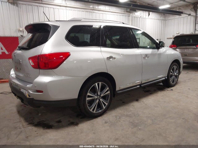 Продажа на аукционе авто 2018 Nissan Pathfinder Platinum, vin: 5N1DR2MM4JC626632, номер лота: 45449475