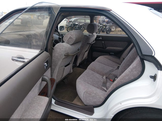 Продажа на аукционе авто 1996 Niss Maxima Gxe Automatic, vin: HY33247942, номер лота: 45449554