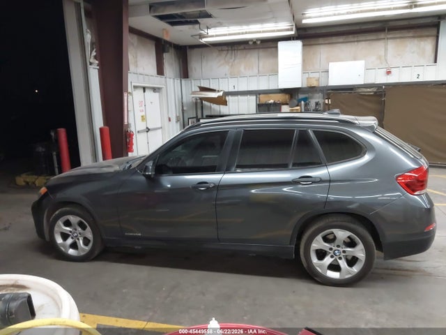 BMW X1 Sdrive28i 2015 WBAVM1C59FV316772 Image 14