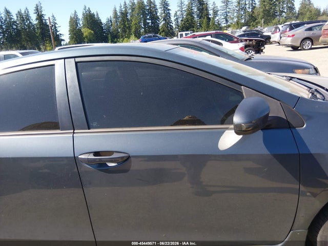Toyota Corolla S 2016 5YFBURHE2GP431442 Image 13