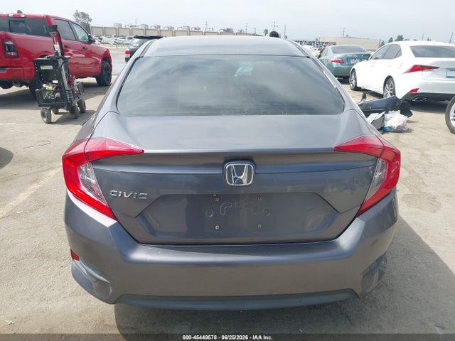 Продажа на аукционе авто 2017 Honda Civic Lx, vin: 19XFC2F56HE218981, номер лота: 45449578