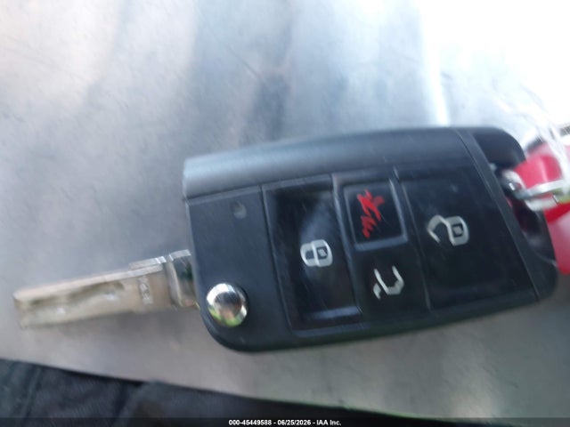 3VW217AUXGM013875 Volkswagen Golf Tsi S 4-door