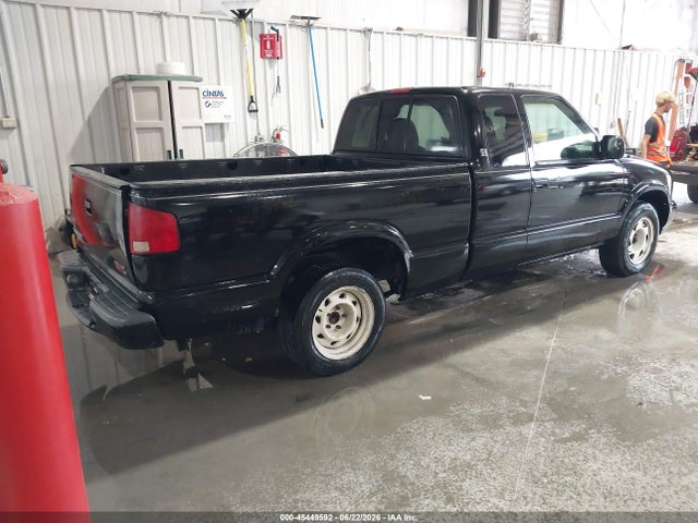 2000 Gmc Sonoma Sls მანქანა იყიდება აუქციონზე, vin: 1GTCS19W6Y8102811, აუქციონის ნომერი: 45449592