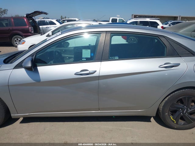 Hyundai ELANTRA SEL 2021 5NPLM4AG4MH004954 Image 15