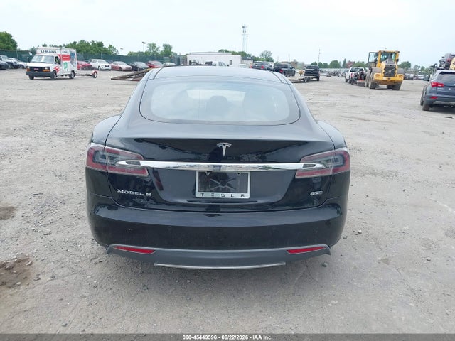 45449596 :رقم المزاد ، 5YJSA1H26FF093988 vin ، 2015 Tesla Model S 70d/85d/p85d مزاد بيع