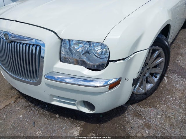 2007 Chrysler 300 Touring მანქანა იყიდება აუქციონზე, vin: 2C3KA53G07H828622, აუქციონის ნომერი: 45449618