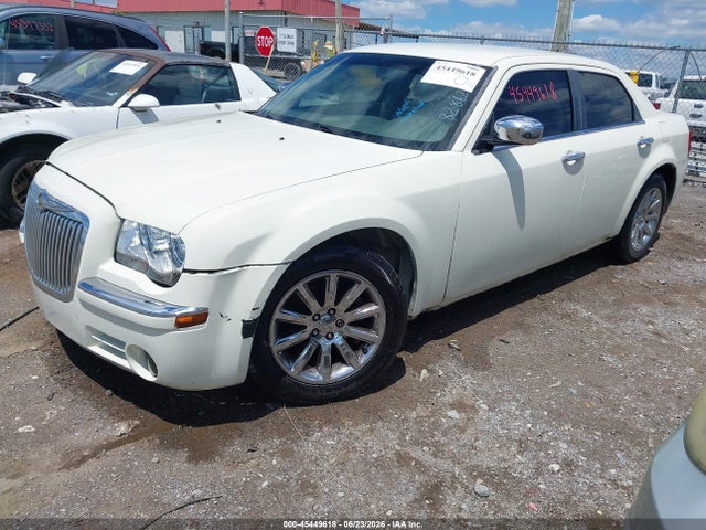 2007 Chrysler 300 Touring მანქანა იყიდება აუქციონზე, vin: 2C3KA53G07H828622, აუქციონის ნომერი: 45449618
