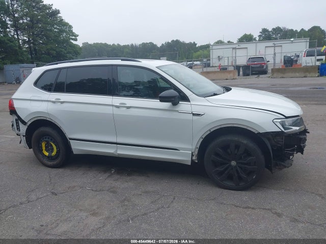 2021 Volkswagen Tiguan 2.0t Se/2.0t Se R-line Black/2.0t Sel მანქანა იყიდება აუქციონზე, vin: 3VV2B7AX0MM024715, აუქციონის ნომერი: 45449642