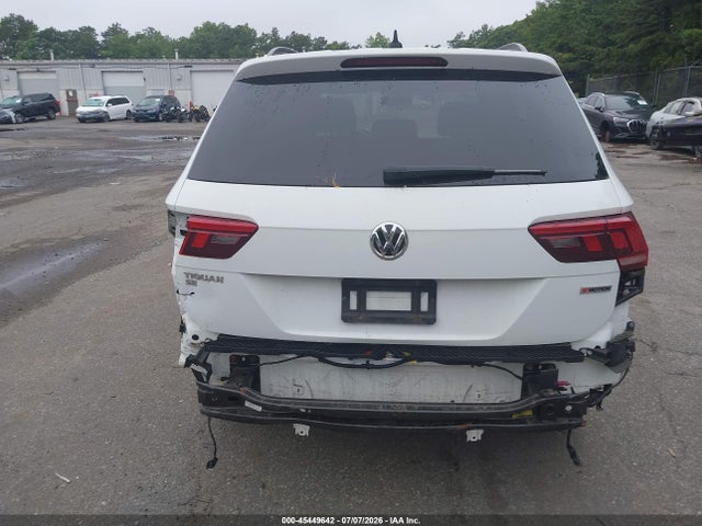 2021 Volkswagen Tiguan 2.0t Se/2.0t Se R-line Black/2.0t Sel მანქანა იყიდება აუქციონზე, vin: 3VV2B7AX0MM024715, აუქციონის ნომერი: 45449642