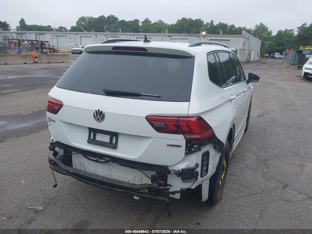 2021 Volkswagen Tiguan 2.0t Se/2.0t Se R-line Black/2.0t Sel მანქანა იყიდება აუქციონზე, vin: 3VV2B7AX0MM024715, აუქციონის ნომერი: 45449642